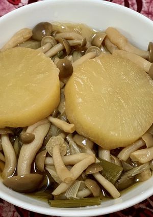 長葱・しめじ入り大根の煮物-レシピのメイン写真