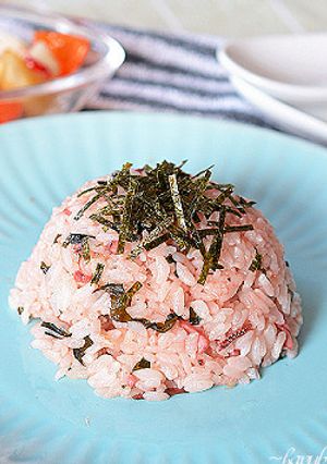 わさびが爽やかに香る、塩辛とわかめの炒飯-レシピのメイン写真