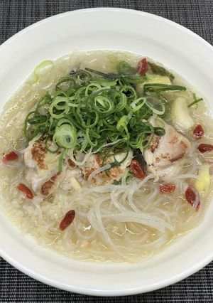簡単☆乾燥こんにゃくパスタでサムゲタン-レシピのメイン写真