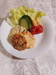 豆腐と鶏ミンチ、大葉で作ったハンバーグ-レシピのメイン写真