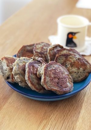 【離乳食後期】米粉黒ごまバナナパンケーキ-レシピのメイン写真
