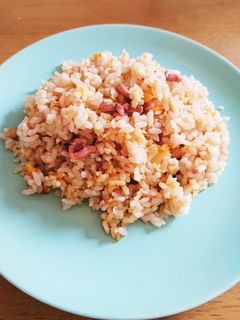 いか塩辛とキャベツの芯で☆絶品チャーハン-レシピのメイン写真