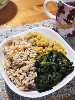 そぼろ丼-レシピのメイン写真