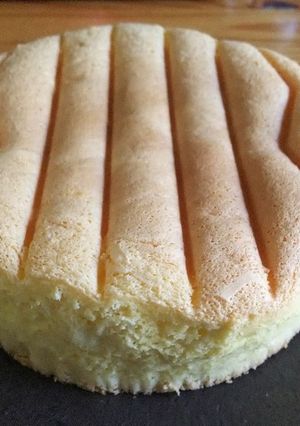 初めてさんのスポンジケーキ-レシピのメイン写真