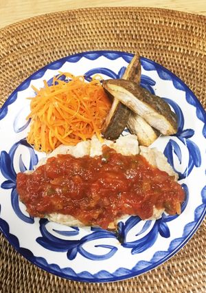 サルサソース添えのチキンソテー-レシピのメイン写真