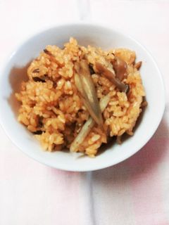しめじとごぼうの焼き肉のたれ炊き込みご飯-レシピのメイン写真