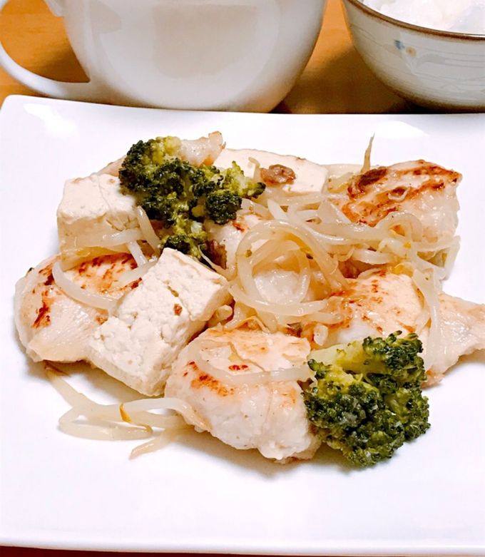 鶏むねと豆腐の塩麹炒め-レシピのメイン写真