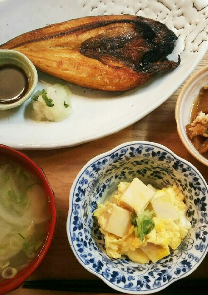 夕飯！ 炒り豆腐 ほっけ焼き-レシピのメイン写真