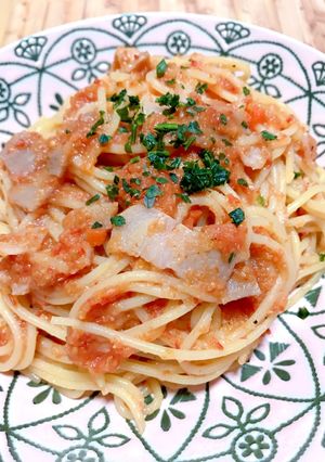 トマトと玉ねぎとベーコンの時短パスタ-レシピのメイン写真