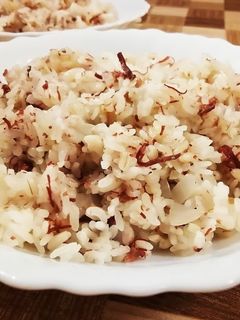 もち麦入り☆炊飯器で作るコンビーフピラフ-レシピのメイン写真
