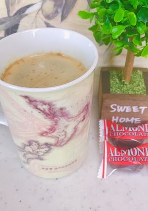 コーヒーにチョコっと入れてみました-レシピのメイン写真