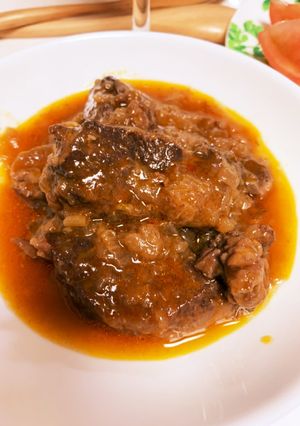 ソースを食べる！牛すね肉ワイン煮込み-レシピのメイン写真