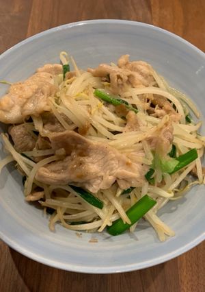 豚こまとニラもやしの中華風炒め-レシピのメイン写真