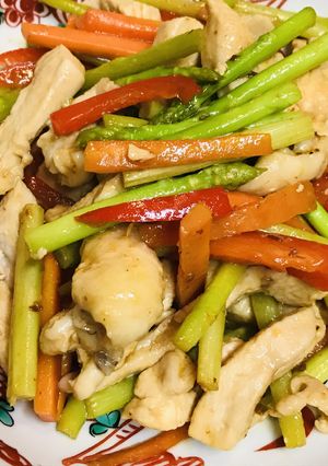 細切鶏肉とアスパラのオイスターソース炒め-レシピのメイン写真
