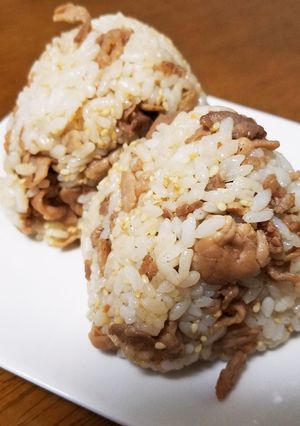 部活飯！肉飯おにぎり！-レシピのメイン写真