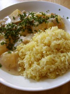 クリームシチューとカレー風味御飯-レシピのメイン写真