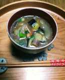 夏の赤だし！松山あげと揚げ茄子と茗荷