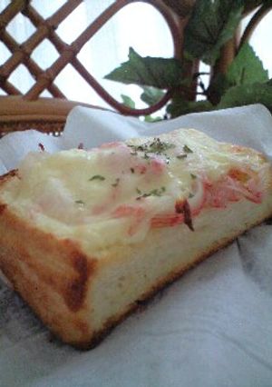 カニかまチーズトースト-レシピのメイン写真
