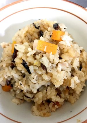 離乳食にも！椎茸で旨味UP☆炊き込みご飯-レシピのメイン写真