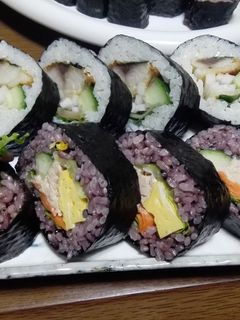焼き鯖の巻き寿司と黒米サラダ巻き-レシピのメイン写真
