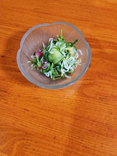 豆苗で作った酢の物です-レシピのメイン写真