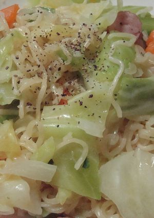 インスタントラーメンで塩焼きそば！-レシピのメイン写真
