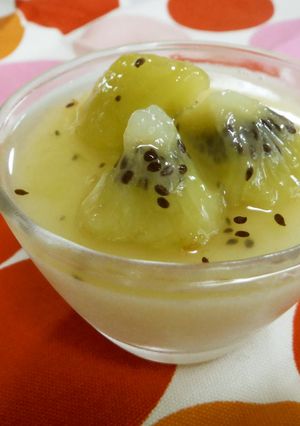 豆乳寒天♪ちょっと酸っぱいキウイソースで-レシピのメイン写真