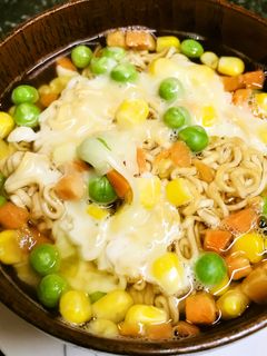 おやつラーメン●チーズ&野菜ミックス-レシピのメイン写真