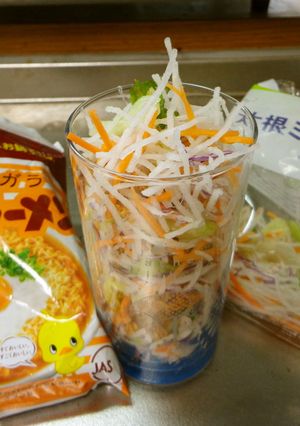 最雨のラーメンサラダ-レシピのメイン写真