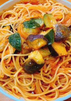 ごろっと夏野菜のトマトパスタ野菜ジュース-レシピのメイン写真