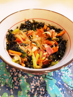 チーズと野菜炒め乗っけご飯-レシピのメイン写真