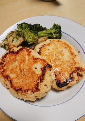 高野豆腐とささみのハンバーグ-レシピのメイン写真