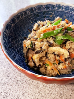 野菜たっぷり!ごま油香る主食おから。-レシピのメイン写真