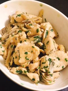 鶏胸肉と舞茸の大葉バター炒め-レシピのメイン写真