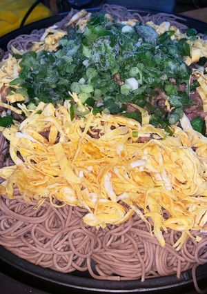 プルコギの瓦そば風（業務スーパー材料）-レシピのメイン写真