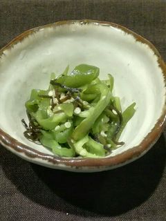 減塩 簡単!!ピーマンの塩昆布和え-レシピのメイン写真