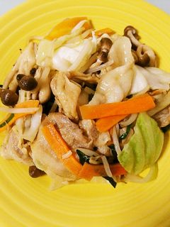 カット野菜で簡単♥昆布茶で和風肉野菜炒め-レシピのメイン写真