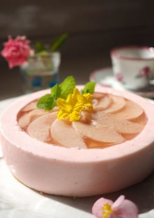 ♪桃のムースケーキ(ホール)♪-レシピのメイン写真