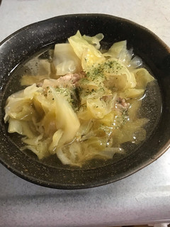 キャベツと豚肉のスープ-レシピのメイン写真