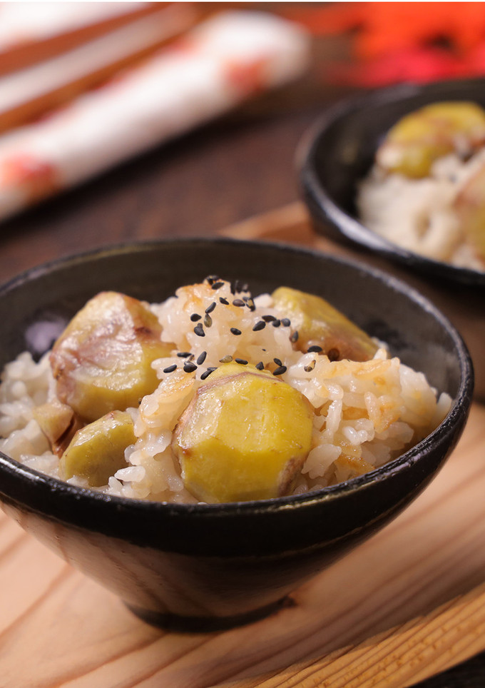 炊飯器で簡単♪だし風味のほくほく栗ごはん-レシピのメイン写真