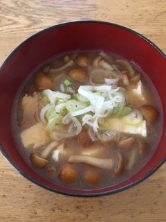 とろりん☆なめこと豆腐のお味噌汁-レシピのメイン写真