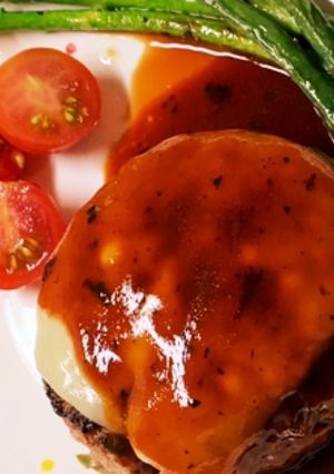 カサ増し節約!肉汁ジュワーのハンバーグ♡-レシピのメイン写真