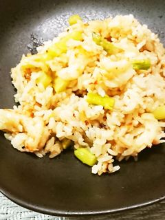 フライパンで炊き込み海老ピラフ-レシピのメイン写真