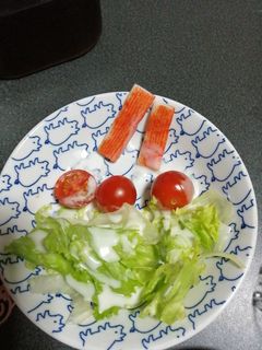 サラダカニカマを簡単に小分けにする方法-レシピのメイン写真