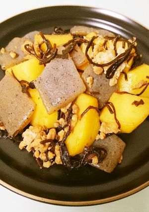 作り置き☆挽肉とじゃが芋の塩昆布煮-レシピのメイン写真