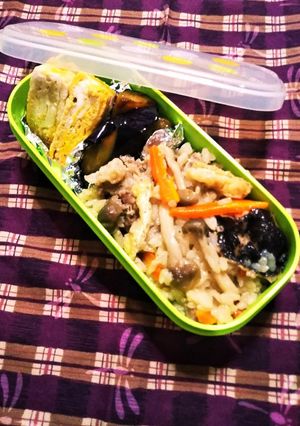 秋だね☆豚肉とキノコの炊き込みご飯-レシピのメイン写真