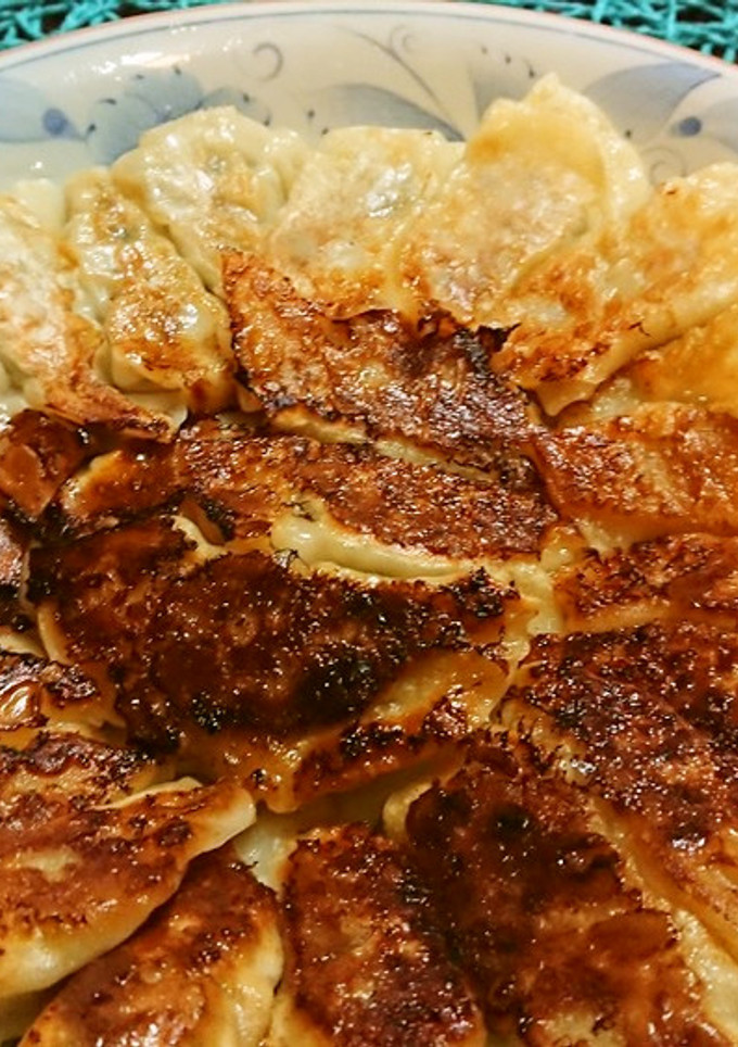 袋活用！【やみつき！カレー風味ぎょうざ】-レシピのメイン写真