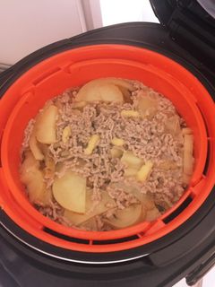 tacook じゃがいもとひき肉の煮物-レシピのメイン写真
