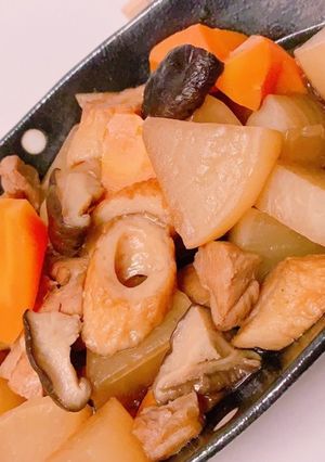 沢山食べちゃう！鶏ももと大根たっぷり煮物-レシピのメイン写真