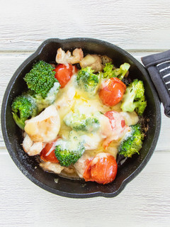 鶏もも肉と野菜のチーズ焼き-レシピのメイン写真